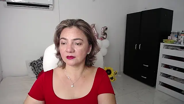 Snapshot of Ghada_milf chatting on January 2025 11:15:02 AM Ghada milf online show from January 2025 11:15:02 AM