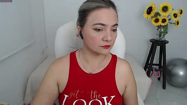 Snapshot of Ghada_milf chatting on September 2025 11:05:02 PM Ghada milf online show from September 2025 11:05:02 PM