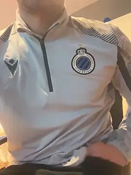 an0niem online show from November 2025 04:58:02 PM