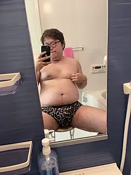 yuuki198912 online show from October 2025 12:14:01 PM