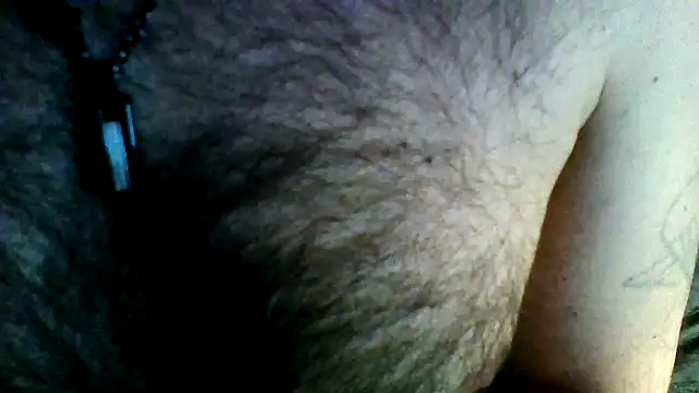 Snapshot of titanzitte chatting on January 2026 01:11:01 AM titanzitte online show from January 2026 01:11:01 AM