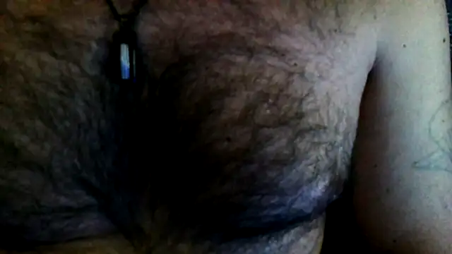 Snapshot of titanzitte chatting on April 2026 11:38:02 PM titanzitte online show from April 2026 11:38:02 PM