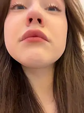 Peachy Dream online show from January 2026 01:02:01 PM