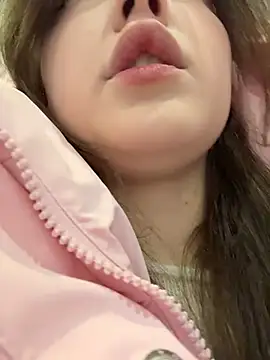 Peachy Dream online show from January 2026 01:36:01 PM