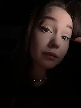 Peachy Dream online show from March 2026 04:35:01 PM