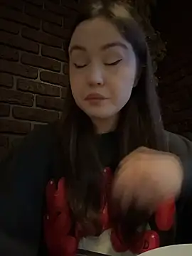 Peachy Dream online show from March 2026 04:02:02 PM