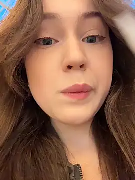 Peachy Dream online show from April 2026 05:16:02 PM