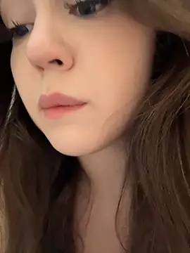 Peachy Dream online show from May 2026 04:12:01 PM