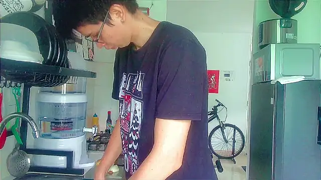 Snapshot of Andy_gray chatting on December 2025 12:03:02 PM Andy gray online show from December 2025 12:03:02 PM