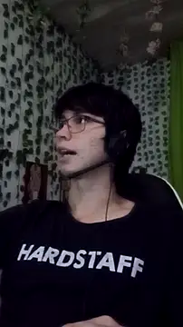 Snapshot of Andy_gray chatting on February 2026 11:44:01 PM Andy gray online show from February 2026 11:44:01 PM