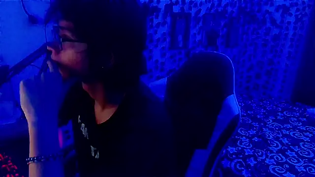 Snapshot of Andy_gray chatting on March 2026 11:27:01 AM Andy gray online show from March 2026 11:27:01 AM