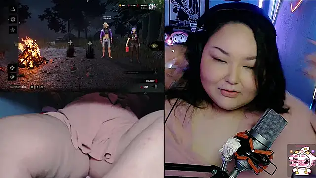 Snapshot of EmGreens chatting on March 2025 11:47:02 AM EmGreens online show from March 2025 11:47:02 AM