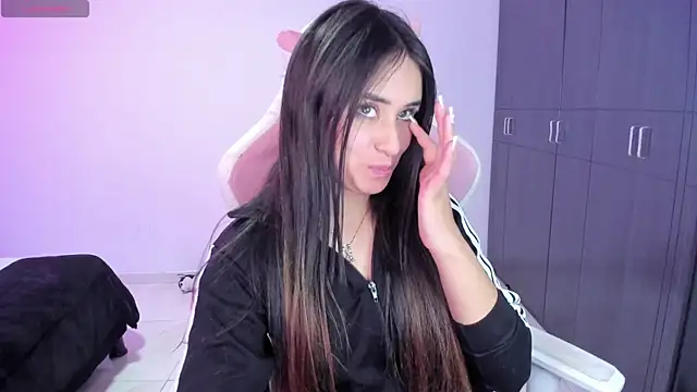 Tinylottie online show from September 2025 03:55:02 AM