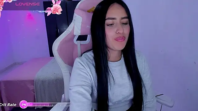 Tinylottie online show from March 2026 08:14:01 PM