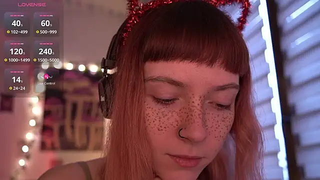 Snapshot of juliapie chatting on December 2024 07:35:02 AM juliapie online show from December 2024 07:35:02 AM