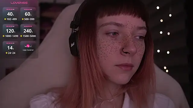 Snapshot of juliapie chatting on February 2025 05:37:01 AM juliapie online show from February 2025 05:37:01 AM