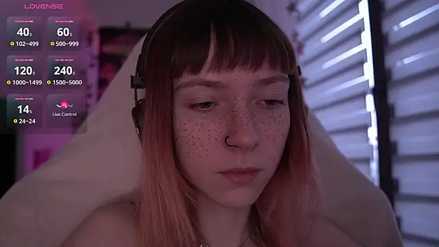 Snapshot of juliapie chatting on March 2025 05:38:02 AM juliapie online show from March 2025 05:38:02 AM