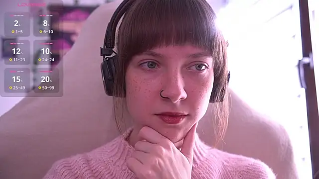 Snapshot of juliapie chatting on October 2025 07:37:02 AM juliapie online show from October 2025 07:37:02 AM