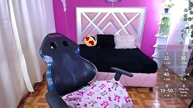 brithany smiith  online show from January 2025 08:11:01 AM