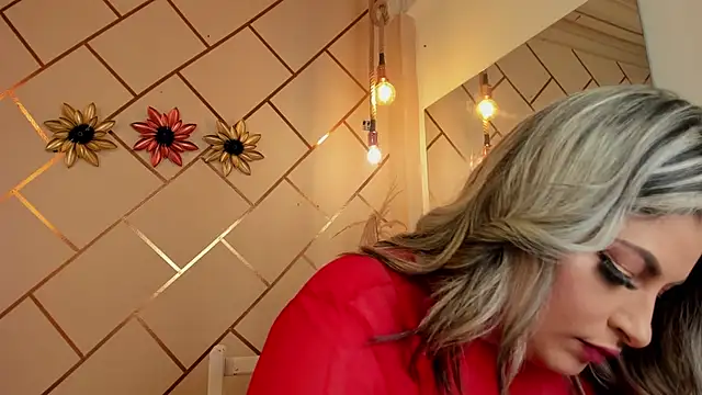 marianeporter   online show from February 2026 11:09:01 PM