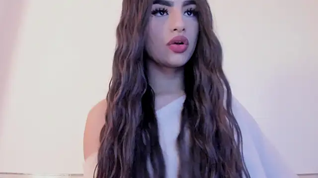 Sophia Cambpell online show from February 2026 09:08:01 PM