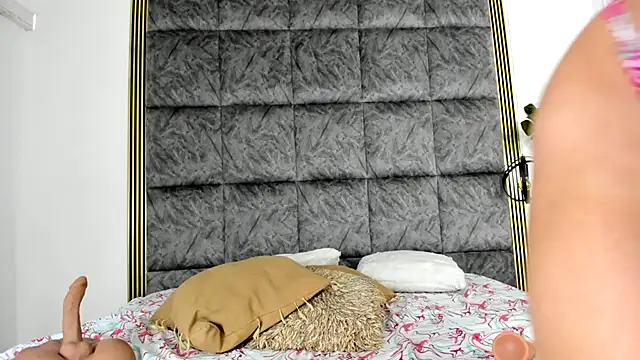 LaurenRodriiguez online show from February 2025 03:41:02 PM