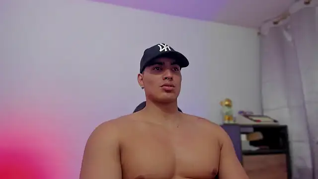 JamesGraay online show from March 2026 02:06:02 AM