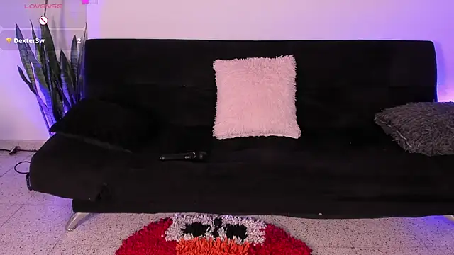AlanaJohnson  online show from January 2025 10:45:01 PM
