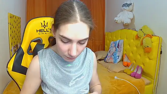 NikaStark  online show from February 2025 07:20:02 PM