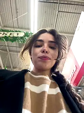 pantyless online show from September 2025 10:48:01 PM