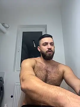 Snapshot of LoveIsBlind_ chatting on December 2024 10:32:01 PM LoveIsBlind  online show from December 2024 10:32:01 PM