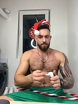 Snapshot of LoveIsBlind_ chatting on December 2024 07:22:01 PM LoveIsBlind  online show from December 2024 07:22:01 PM