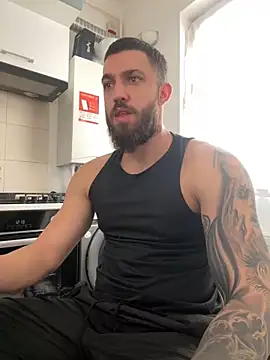 Snapshot of LoveIsBlind_ chatting on October 2025 09:13:02 AM LoveIsBlind  online show from October 2025 09:13:02 AM