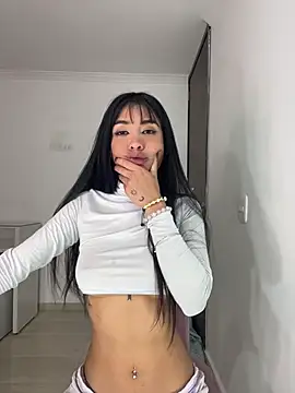 lina pink online show from November 2025 03:28:01 AM