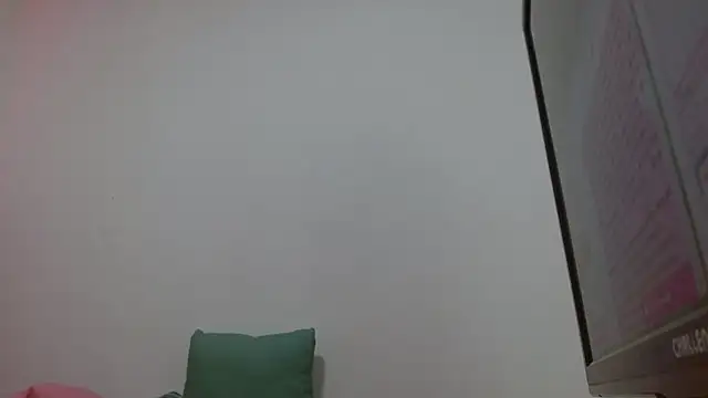 DAFNNEE ROSS online show from January 2025 12:16:01 PM