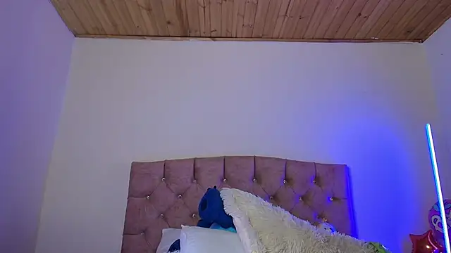 miaa saenz1 online show from September 2025 04:25:01 AM