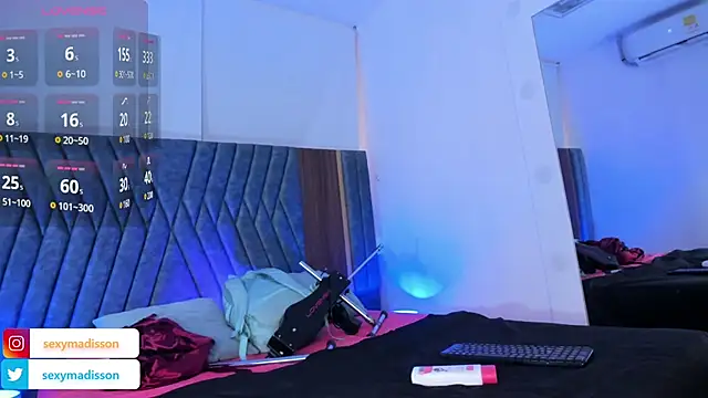 MADISSONLOVE  online show from February 2025 12:06:02 PM