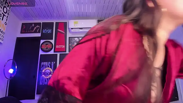 MADISSONLOVE  online show from March 2025 12:00:01 PM