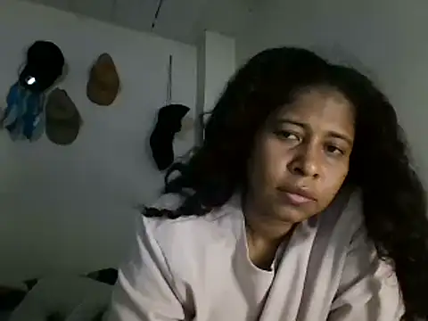 Ivon-09 online show from February 2025 10:48:01 PM