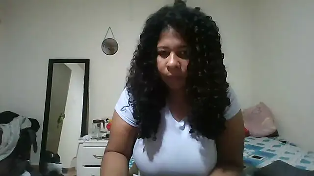 Snapshot of Ivon-09 chatting on May 2026 12:00:01 PM Ivon-09 online show from May 2026 12:00:01 PM