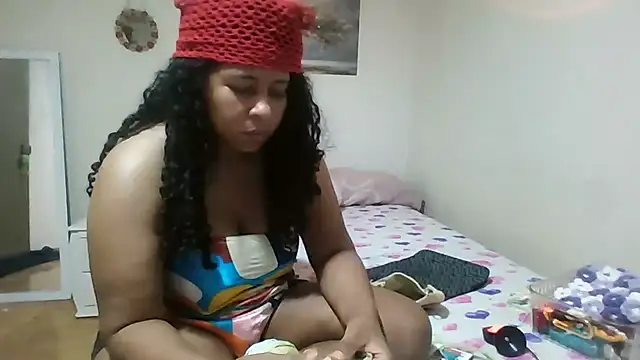 Snapshot of Ivon-09 chatting on May 2026 02:45:01 PM Ivon-09 online show from May 2026 02:45:01 PM