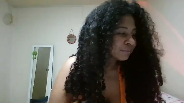 Snapshot of Ivon-09 chatting on May 2026 01:10:02 PM Ivon-09 online show from May 2026 01:10:02 PM
