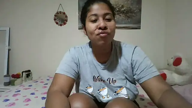 Snapshot of Ivon-09 chatting on May 2026 12:02:01 PM Ivon-09 online show from May 2026 12:02:01 PM