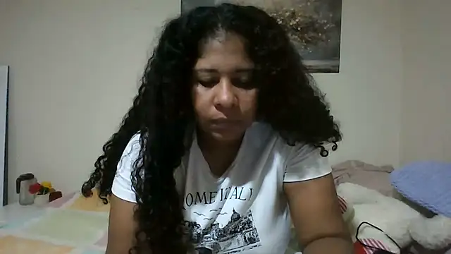 Snapshot of Ivon-09 chatting on June 2026 11:45:02 AM Ivon-09 online show from June 2026 11:45:02 AM