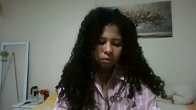 Snapshot of Ivon-09 chatting on June 2026 11:26:02 AM Ivon-09 online show from June 2026 11:26:02 AM