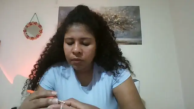 Snapshot of Ivon-09 chatting on June 2026 11:07:02 PM Ivon-09 online show from June 2026 11:07:02 PM
