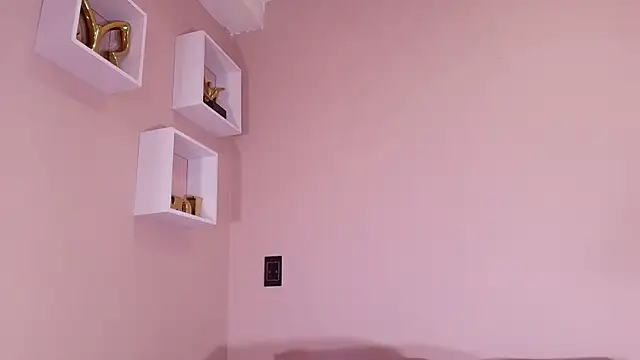 veronica sinner  online show from February 2026 04:15:02 PM