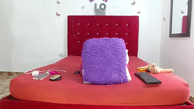 kattysex74 online show from November 2025 03:11:02 PM