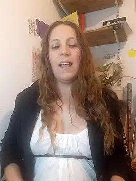 SofiEstevez online show from November 2025 09:36:02 PM