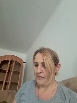 Malichkaanna30 online show from February 2025 01:11:01 PM